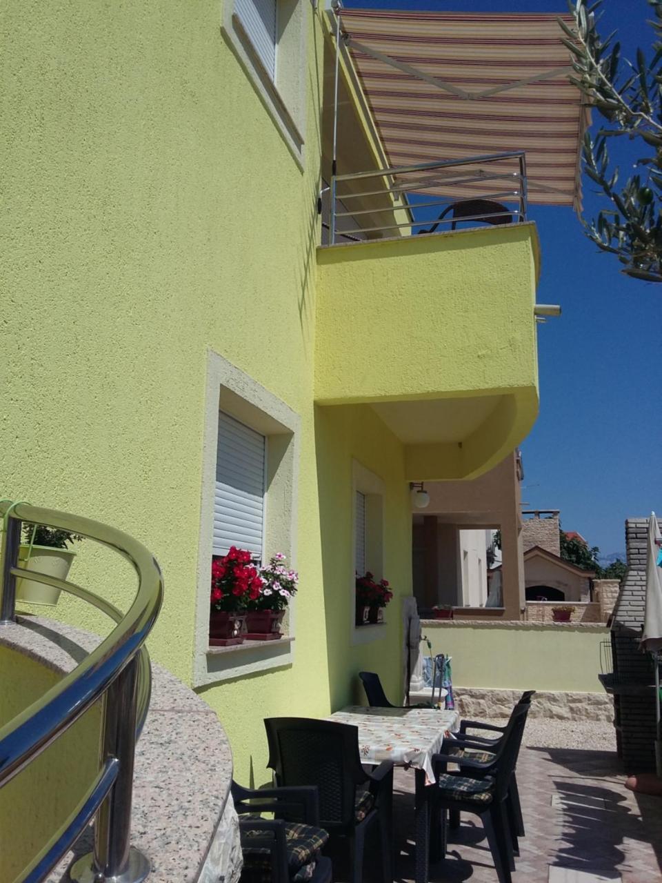 Apartments Soldinn Privlaka  Buitenkant foto